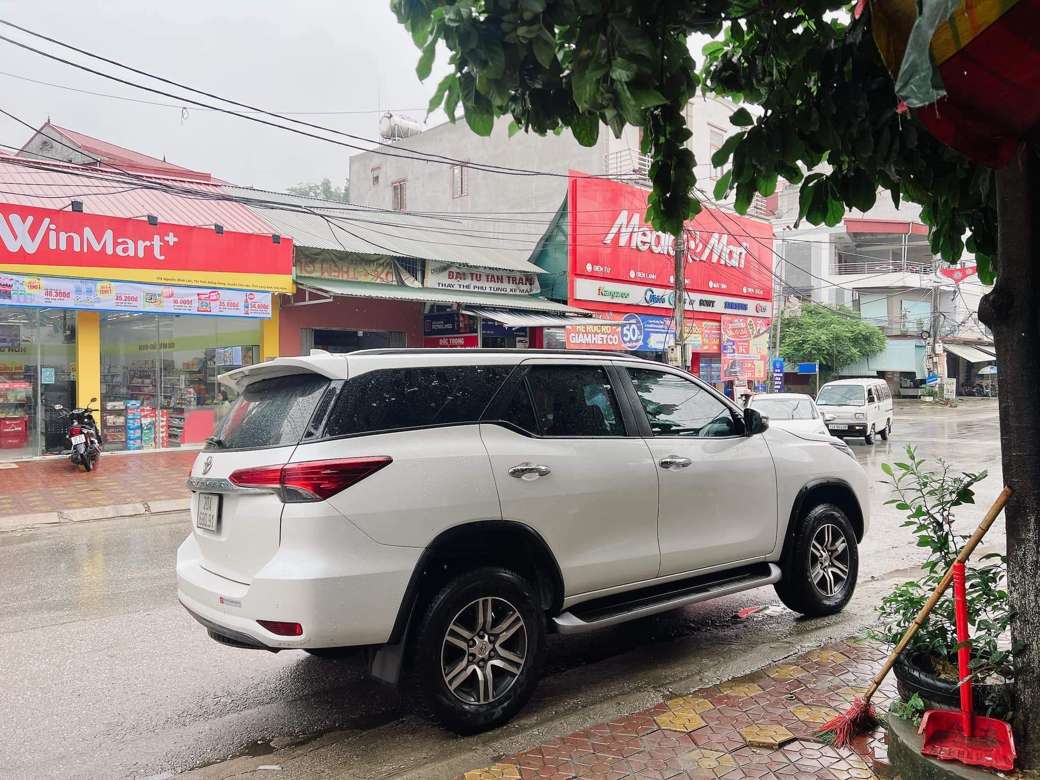 Xe Tiện Chuyến